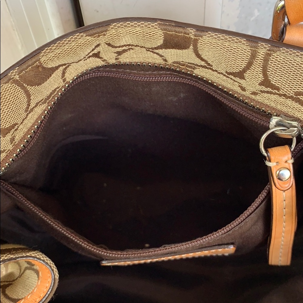 Authentic Coach Mini Handbag - Picture 5 of 9